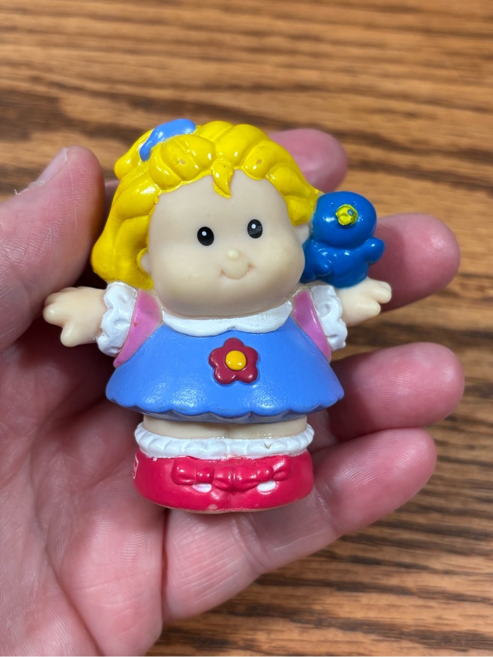 Vintage Fisher Price Little People Sarah Lynn Blue Bird Figure 2001 Mattel